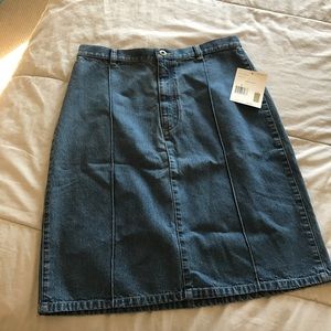 Liz Claiborne denim skirt